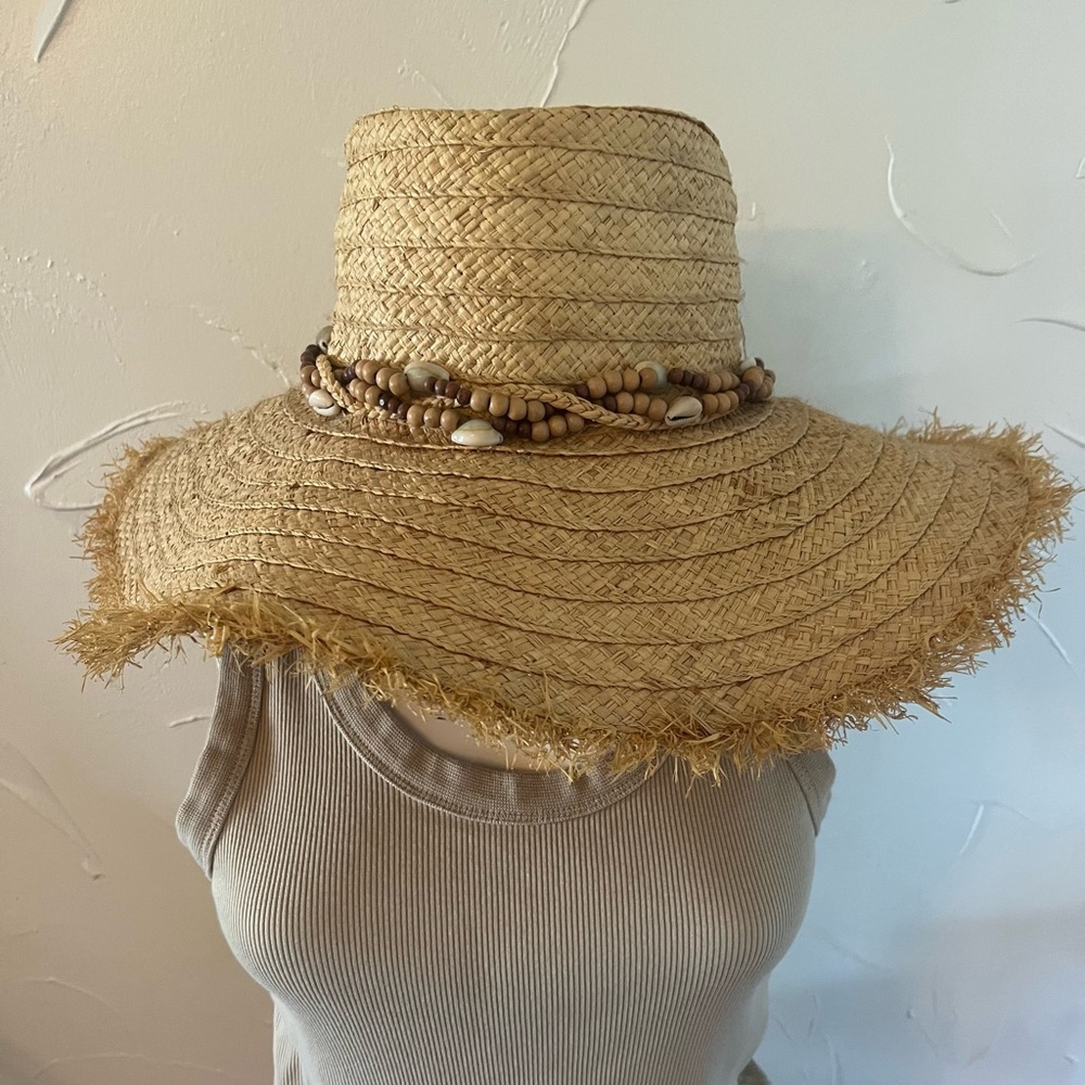 Arlin Fringe Edge Shell Band Natural Straw Hat